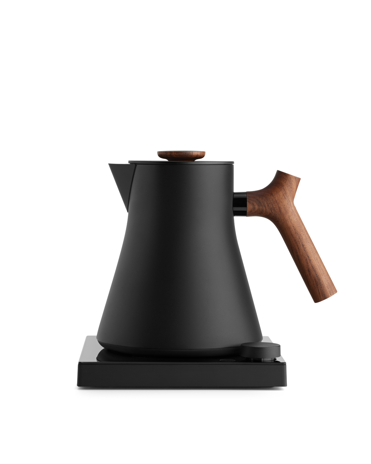Fellow Corvo EKG electric kettle: matte black, wooden handle, fast and stylish.